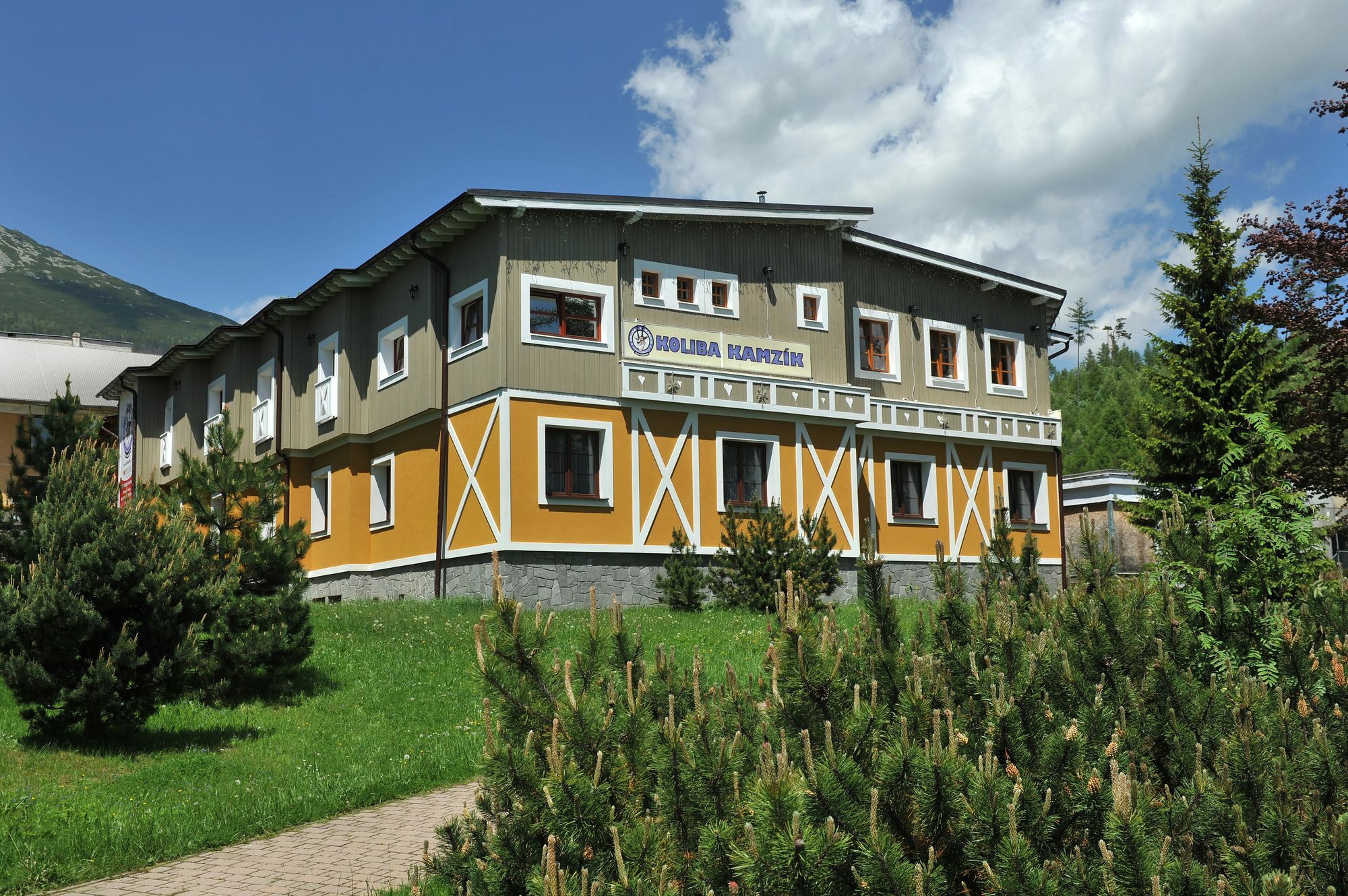 Aplend Koliba Kamzik Aparthotel Vysoké Tatry Εξωτερικό φωτογραφία